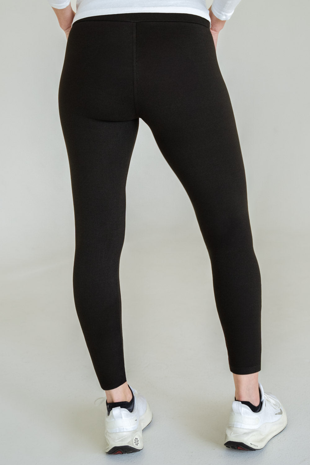 Alpine Haven Midweight Fleece Leggings - Black